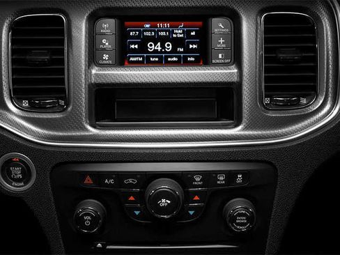 Used 2013 Dodge Charger SE RWD image 12