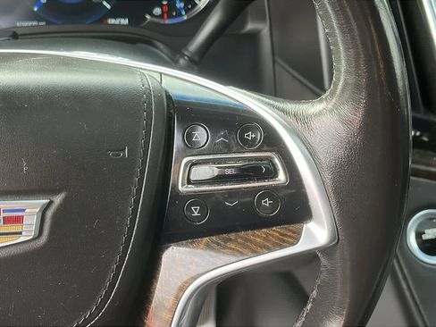 Used 2016 Cadillac Escalade Platinum image 13