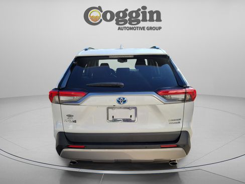Used 2024 Toyota RAV4 Limited w/ Advanced Technology Package AWD/4WD image 3
