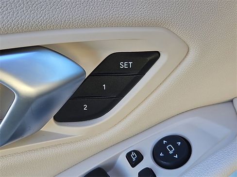 Used 2020 BMW 330i xDrive Sedan w/ Driving Assistance Package image 19