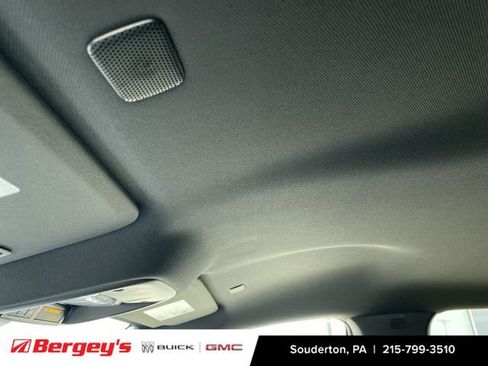 New 2026 GMC Canyon Elevation w/ Convenience Package image 21