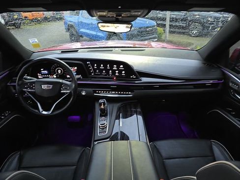 Certified 2021 Cadillac Escalade Sport w/ Driver Assist Tech Package image 27