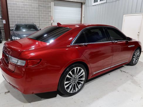 Used 2020 Lincoln Continental w/ Premium Package FWD image 5