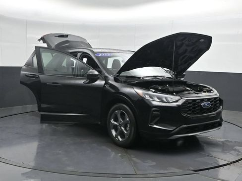 Used 2023 Ford Escape ST-Line w/ Tech Pack #1 AWD/4WD image 57