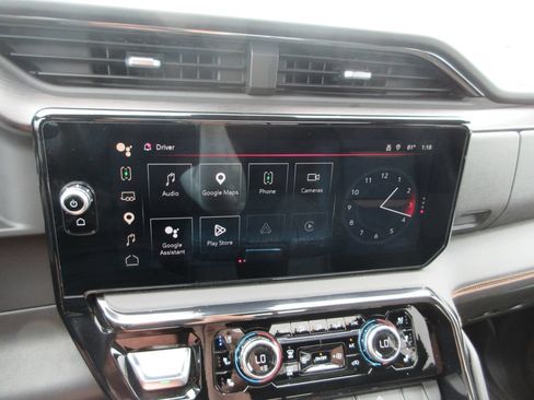 Used 2023 GMC Sierra 1500 AT4 w/ AT4 Premium Package AWD/4WD image 33