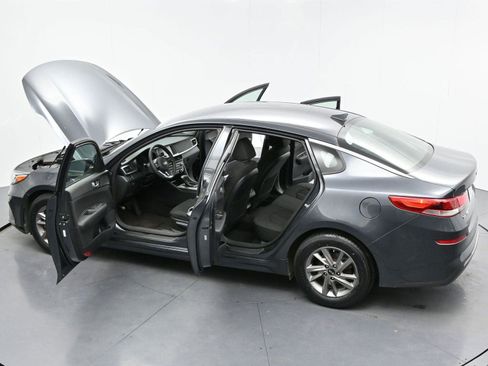 Used 2020 Kia Optima LX image 36