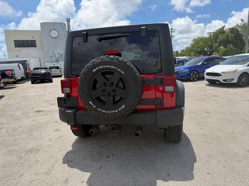 Used 2014 Jeep Wrangler Unlimited Sport w/ Quick Order Package 23S AWD/4WD image 6