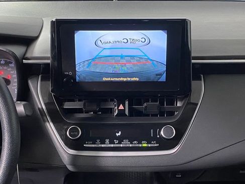 Used 2023 Toyota Corolla LE image 15