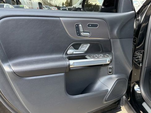 Certified 2023 Mercedes-Benz GLB 250 4MATIC image 20