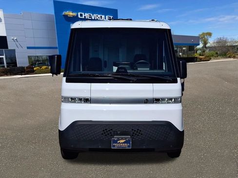 Used 2024 Chevrolet Brightdrop 600 w/ Commercial Equipment Package AWD/4WD image 19