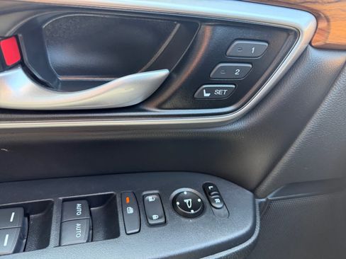 Used 2020 Honda CR-V EX-L image 30