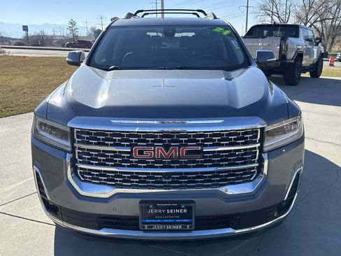 Used 2021 GMC Acadia Denali w/ Denali Ultimate Package image 8
