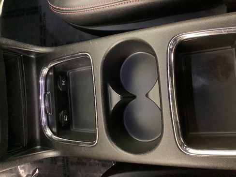 Used 2019 Dodge Grand Caravan GT image 20