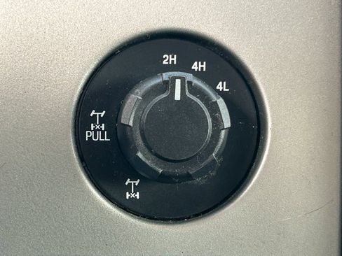 Used 2014 Ford F150 XLT w/ Equipment Group 302A Luxury image 16