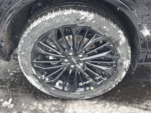 New 2026 Lincoln Corsair Premiere image 5