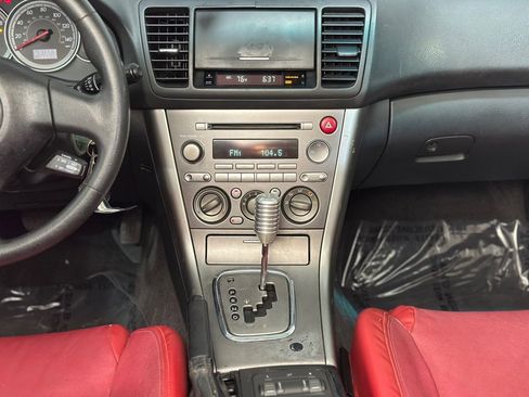 Used 2005 Subaru Outback 2.5i image 14