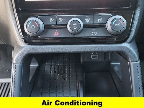 New 2025 Ford Ranger Raptor image 15