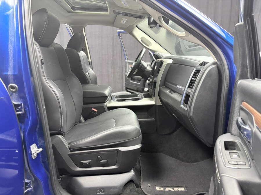 Used 2015 RAM 1500 Laramie w/ Convenience Group AWD/4WD image 27
