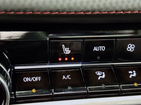 New 2026 Chevrolet Equinox RS image 19