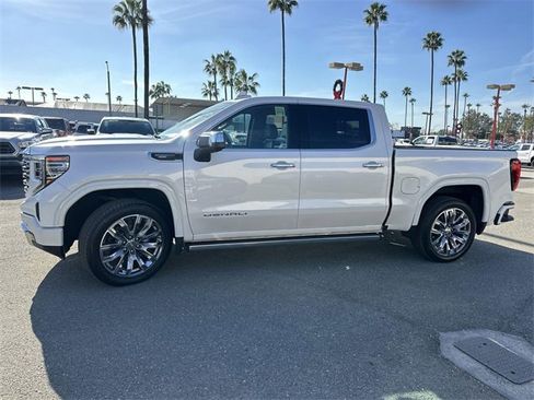 Used 2024 GMC Sierra 1500 Denali w/ Denali Reserve Package image 7