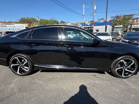 Used 2018 Honda Accord EX image 6