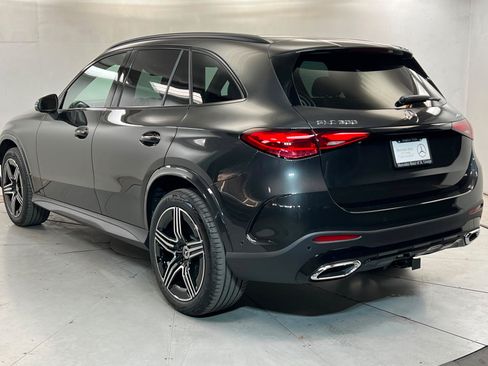 New 2027 Mercedes-Benz GLC 300 4MATIC image 3