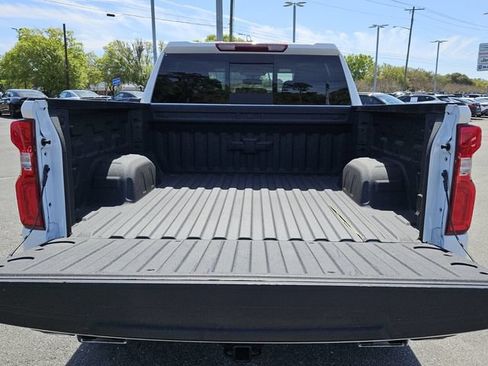 Used 2025 Chevrolet Silverado 1500 LT Trail Boss w/ Convenience Package II AWD/4WD image 13