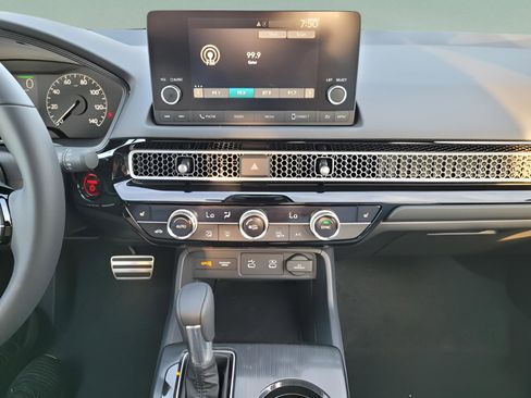 New 2025 Honda Civic Sport image 17