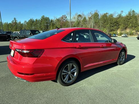 Used 2021 Volkswagen Jetta R-Line image 5