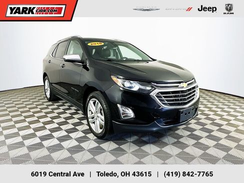 Used 2018 Chevrolet Equinox Premier AWD/4WD image 1
