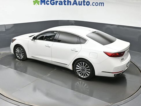 Used 2019 Kia Cadenza Premium image 19