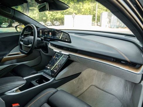 Used 2023 Lucid Air Touring AWD/4WD image 25