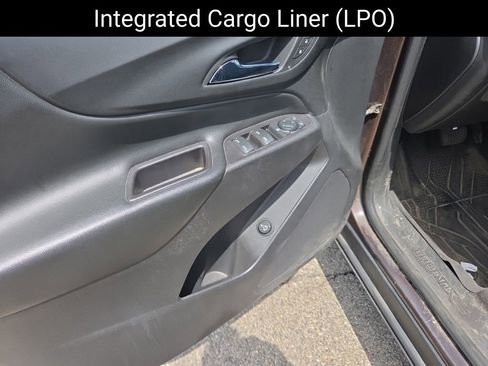 Used 2020 Chevrolet Equinox LT FWD image 15