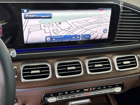 New 2025 Mercedes-Benz GLS 580 4MATIC image 19