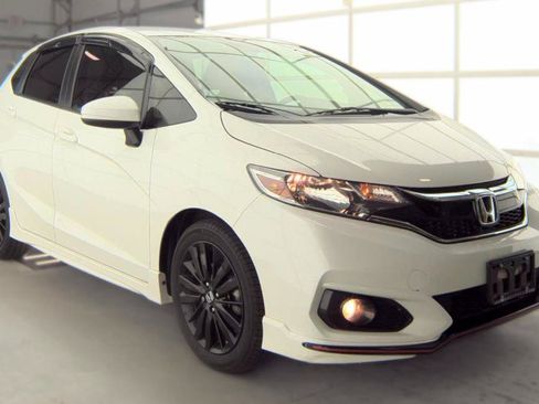 Used 2018 Honda Fit Sport image 4