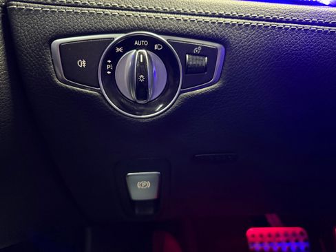 Used 2019 Mercedes-Benz AMG GT 63 image 34