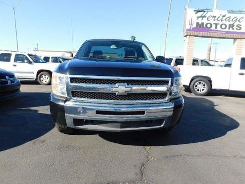 Used 2009 Chevrolet Silverado 1500 W/T w/ LS Package image 2