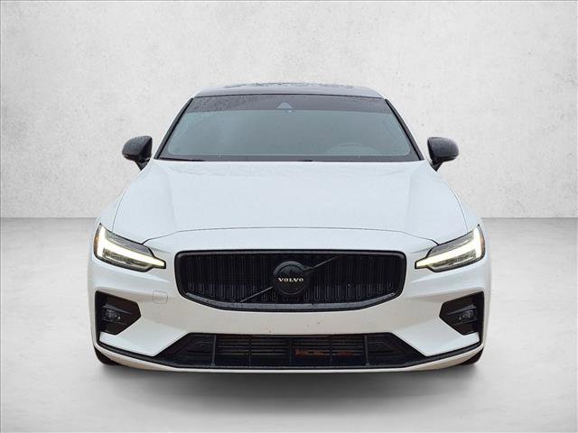 Used 2019 Volvo S60 T5 R-Design FWD image 2