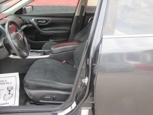 Used 2015 Nissan Altima 2.5 S w/ Power Driver Seat Package image 10