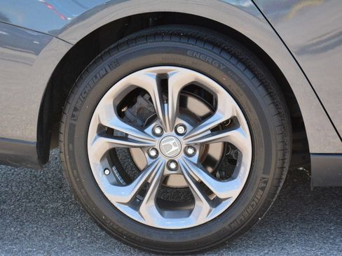 Used 2024 Honda Accord EX image 33