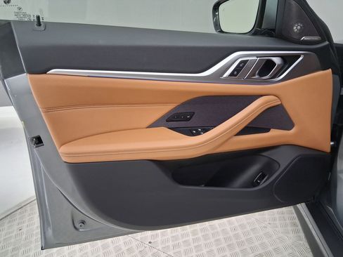 Used 2023 BMW i4 eDrive40 w/ Premium Package RWD image 12