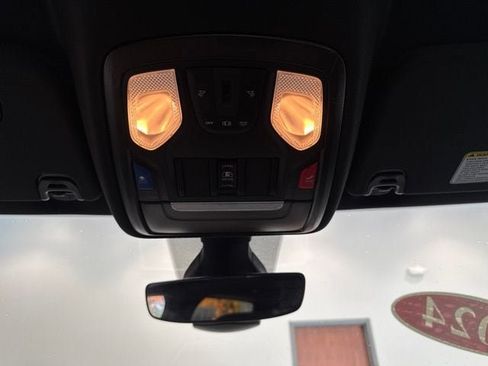 Used 2024 RAM 1500 Big Horn AWD/4WD image 38
