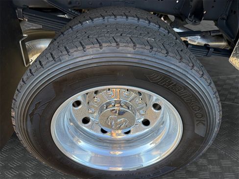 New 2025 RAM 5500 Tradesman image 17