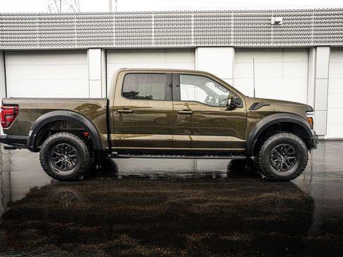 Used 2025 Ford F150 Raptor AWD/4WD image 3