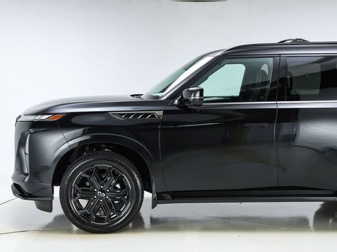 New 2026 INFINITI QX80 4WD w/ Sport Exterior Package image 3