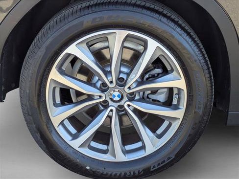 Used 2018 BMW X3 xDrive30i w/ Premium Package image 24