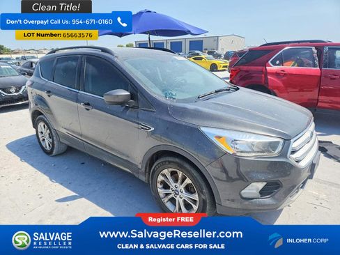 Used 2018 Ford Escape SE FWD image 5