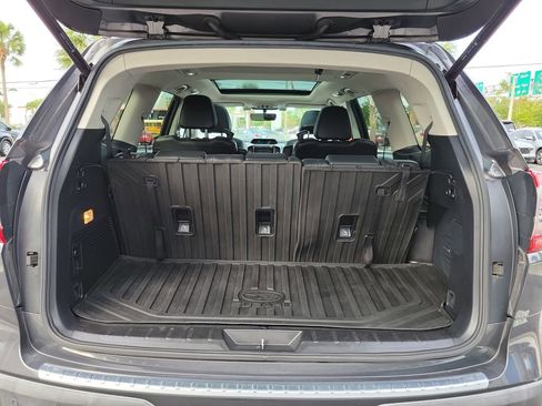 Used 2020 Subaru Ascent Limited w/ Technology Package AWD/4WD image 12