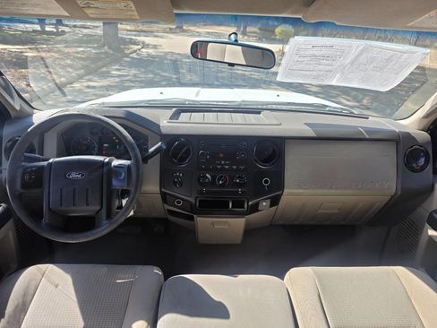 Used 2008 Ford F250 Lariat image 16