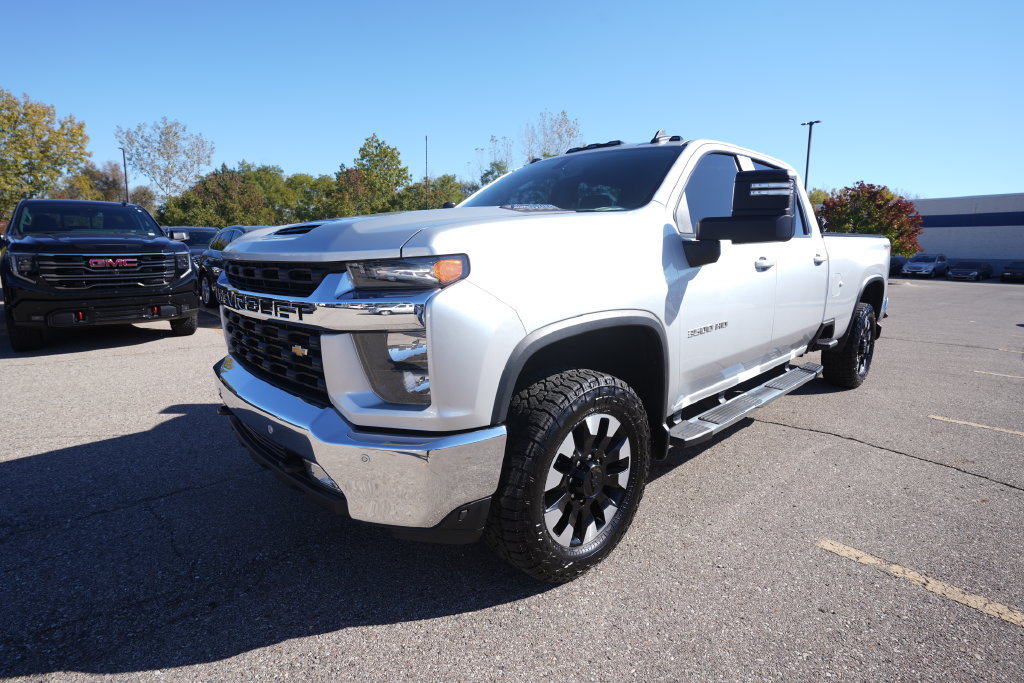 Used 2020 Chevrolet Silverado 3500 LT w/ All Star Edition AWD/4WD image 12